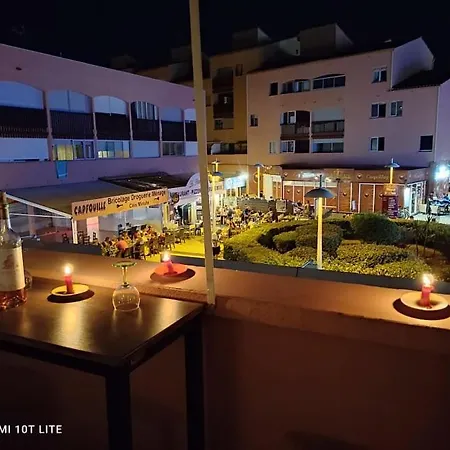 Cap D'agde Center Apartamento *